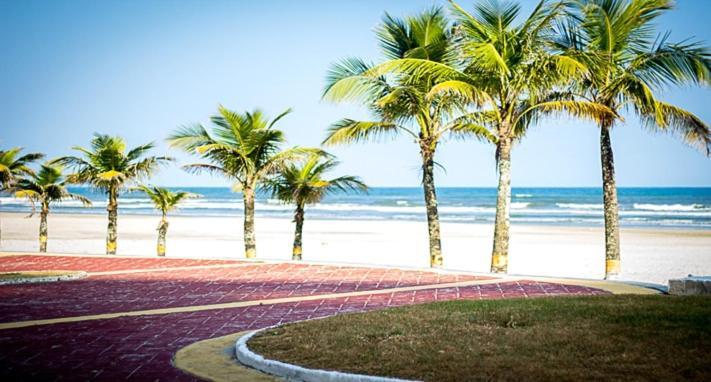 Casa Linda E Aconchegante Com Piscina -Aquecimento Solar O Ano Todo Perto Da Praia Прая-Гранди Экстерьер фото